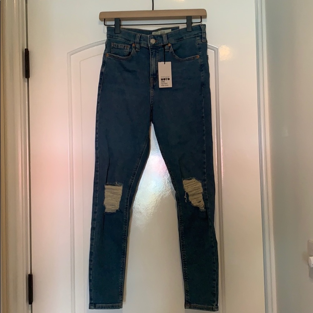 TOPSHOP Moto Jamie High Waist Ankle Grazer Jeans